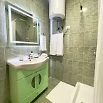 Apartament Maris *