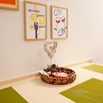 Maris * Tirana
