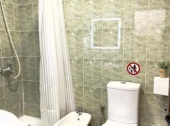 Maris * Tirana